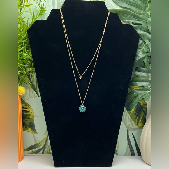 Elegant Mandala Minimalist Layered Necklace - Minimalist Classic Necklace - Picture 5 of 7